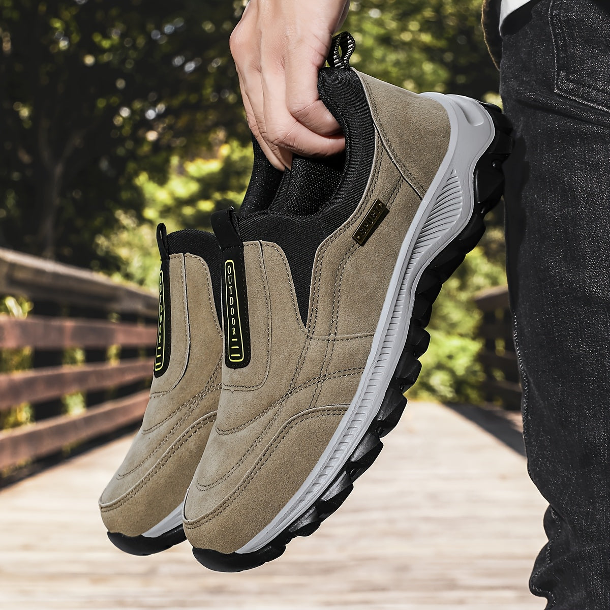 Casual Men Slip On Sneakers Round Toe EVA Comfortable