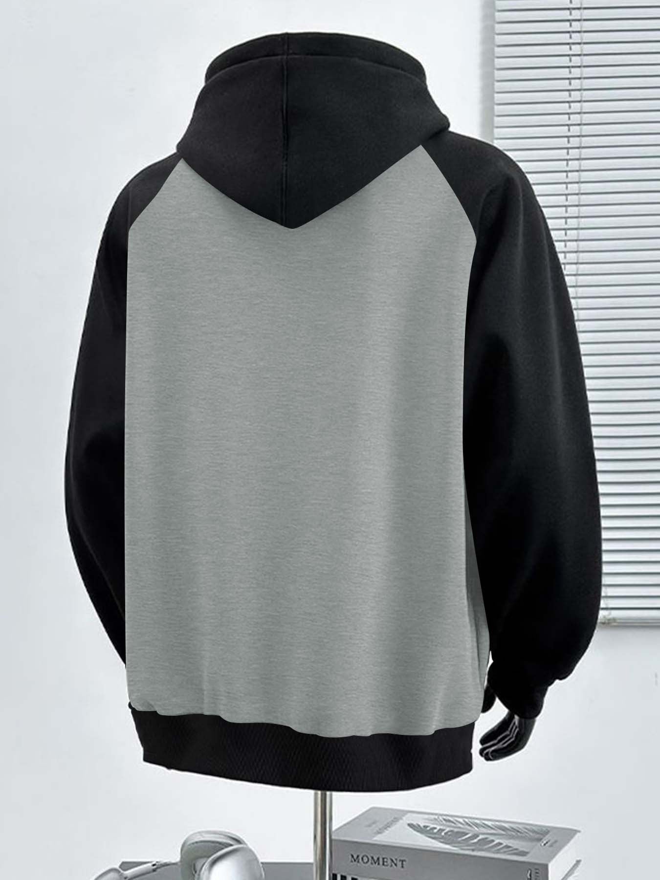 Lion Print Hoodie Sweatshirt With Yeshua Graphic Regular Fit
