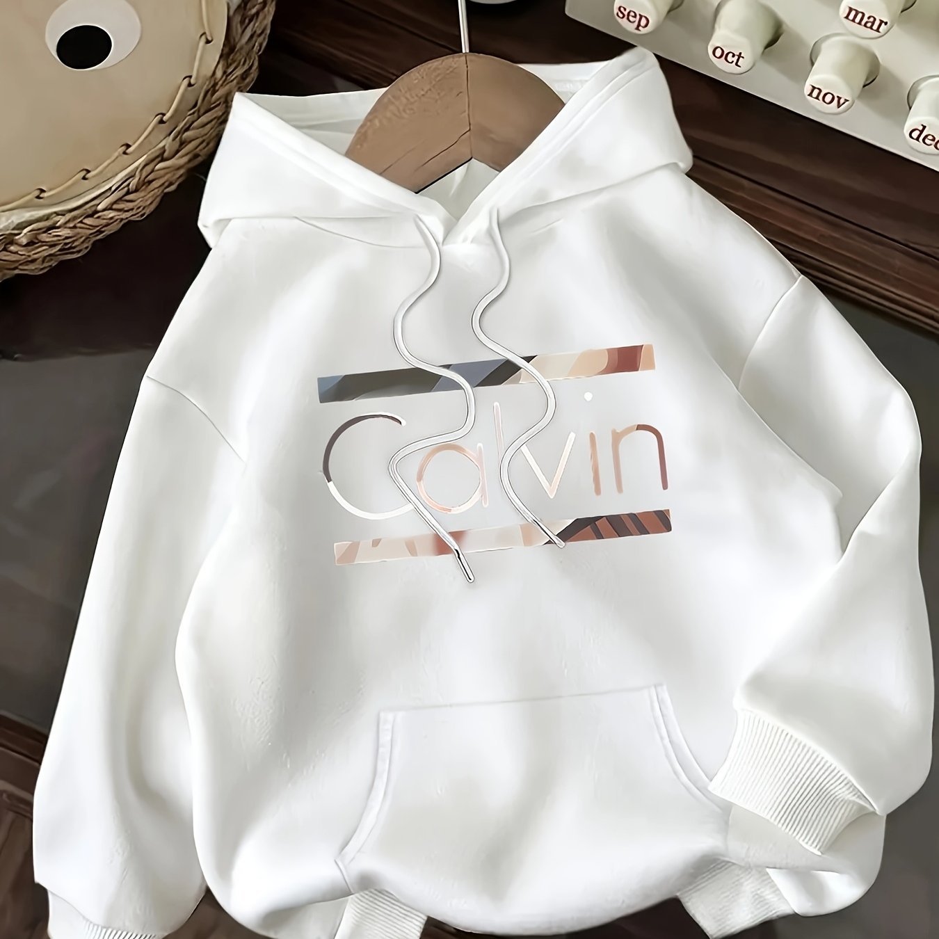 Divine Power Hoodie With Front Pocket Letter Print Light