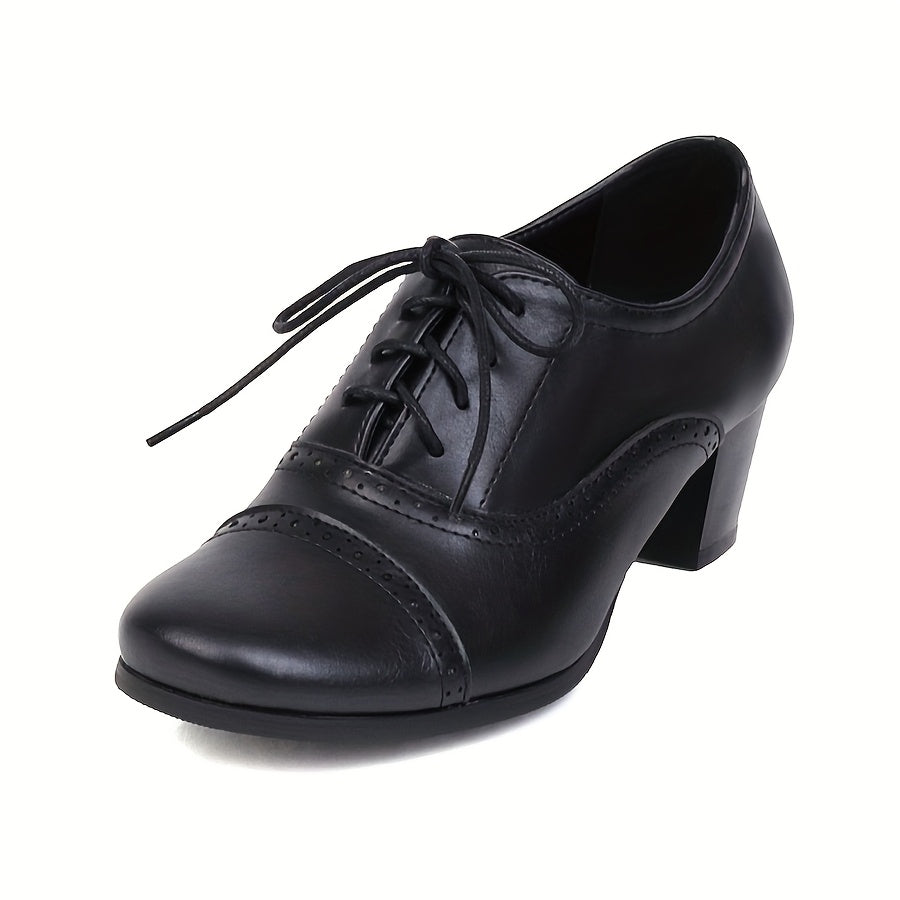 Vintage Brown Wingtip Oxfords for Women Lace-Up Style