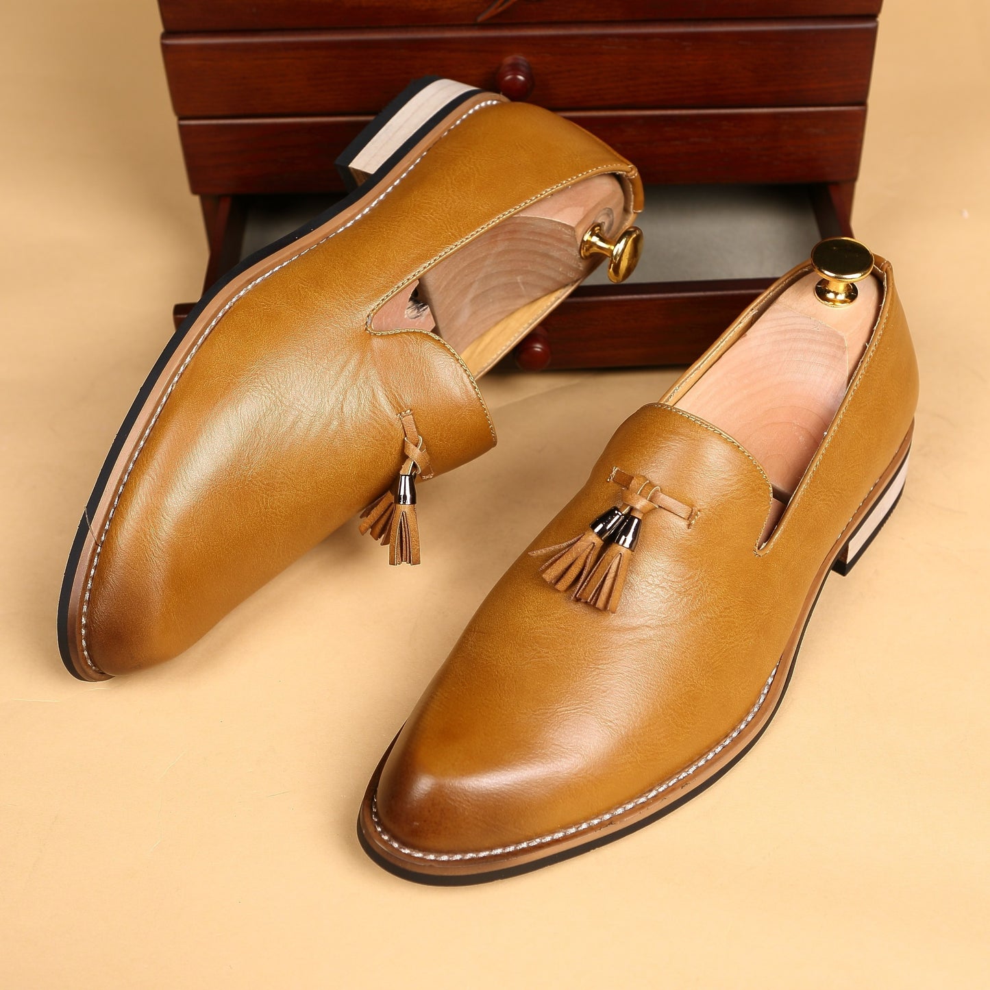 Mens Slip On Tassel Loafers For Weddings And Parties