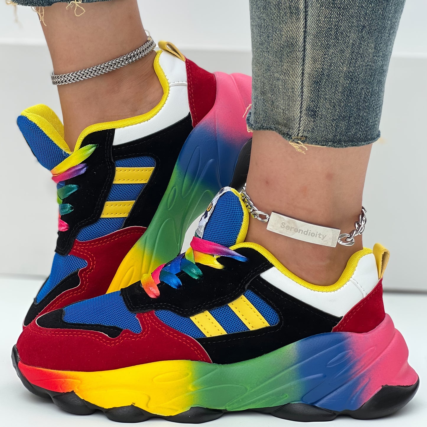 2025 New Breathable Colored Women's Casual Sneakers