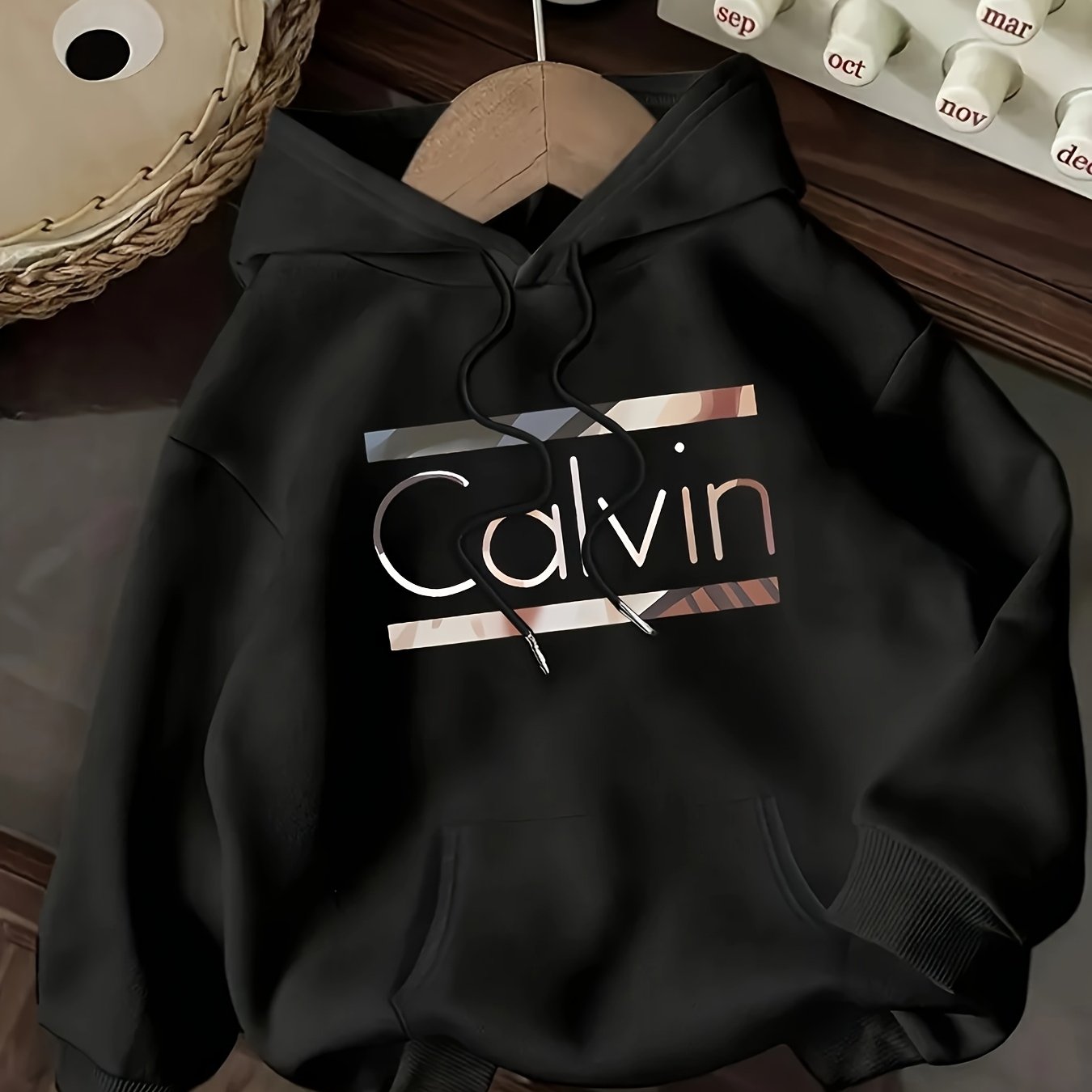 Divine Power Hoodie With Front Pocket Letter Print Light