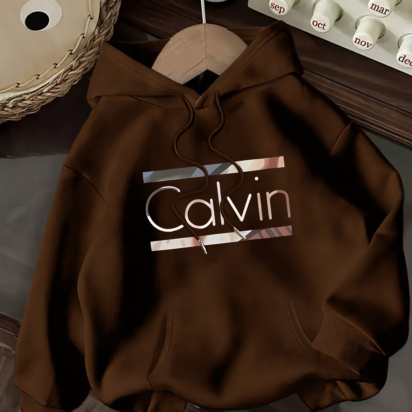 Divine Power Hoodie With Front Pocket Letter Print Light