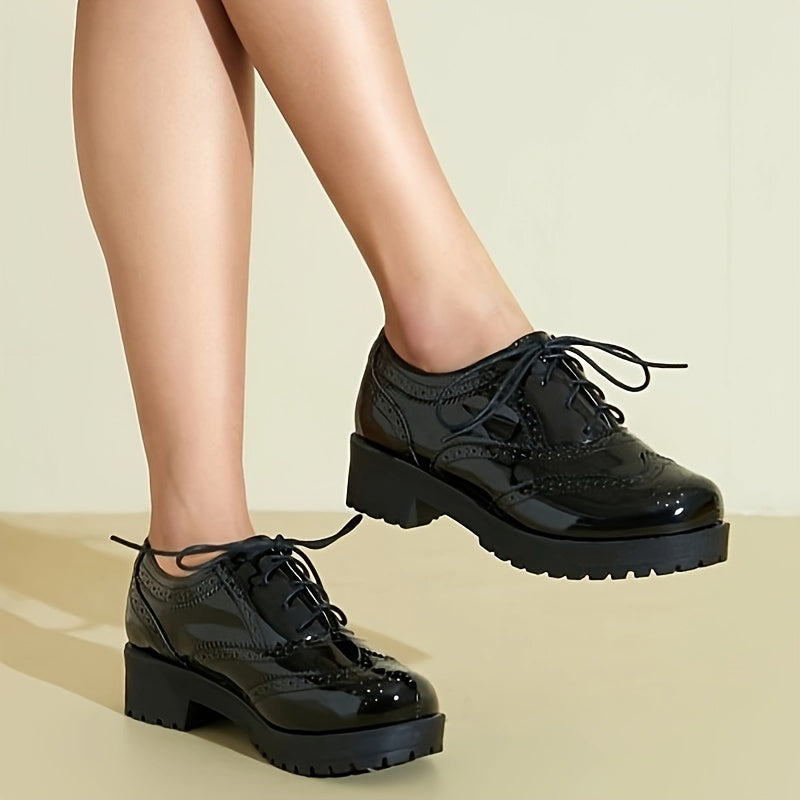 Women's Lace Up Wingtip Oxford Shoes for Classic Elegance and Comfort