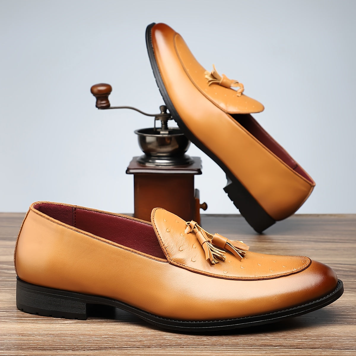 Slip-on Loafers Pointed Toe Rubber Sole for Men