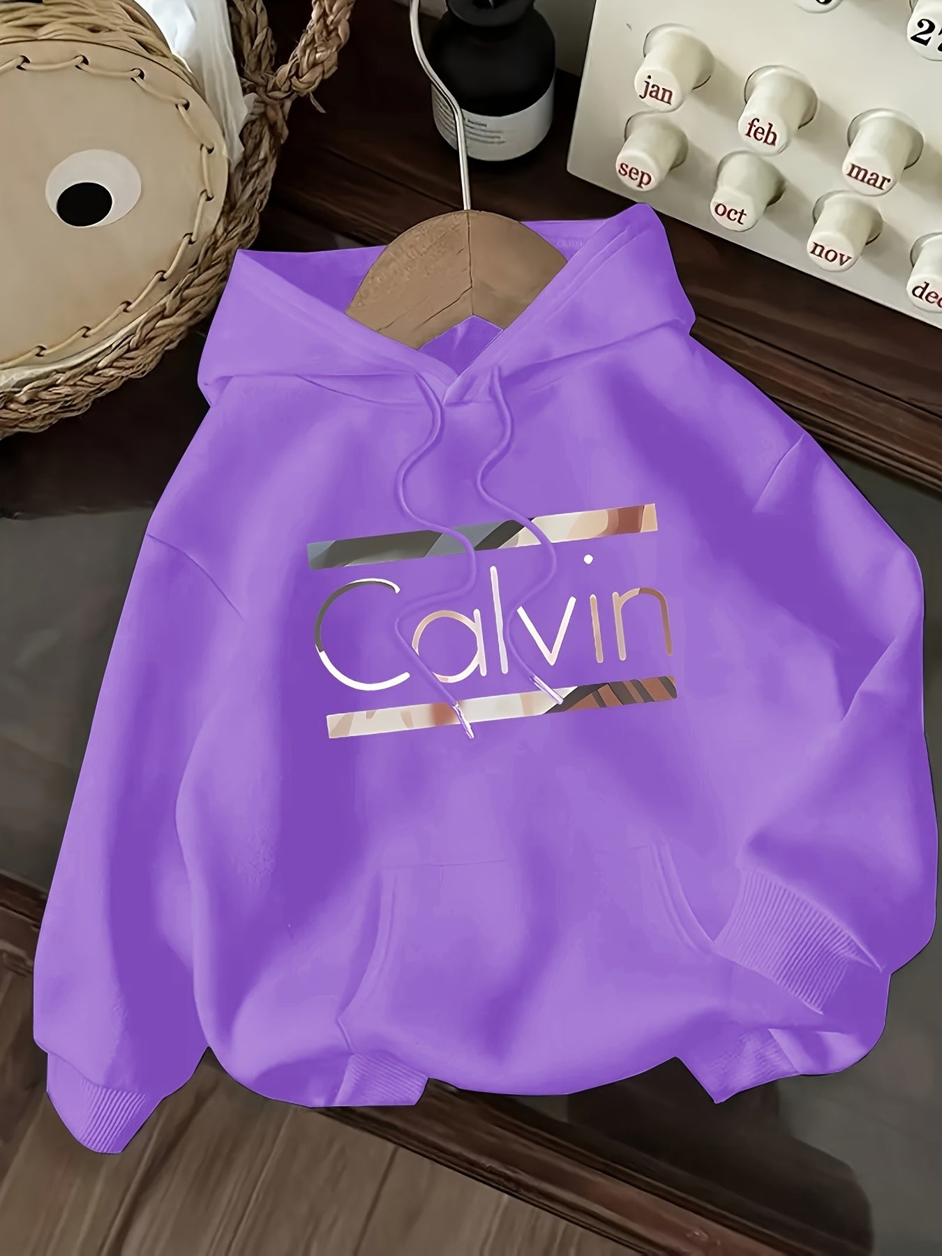 Divine Power Hoodie With Front Pocket Letter Print Light