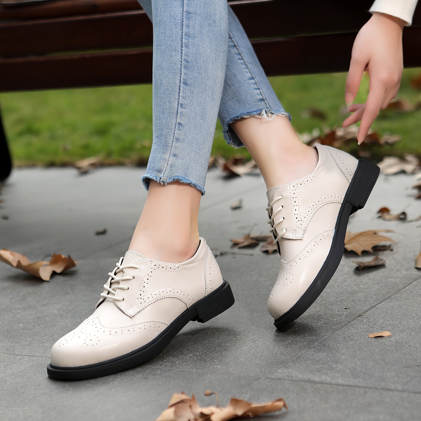 Thick Women's Classic Oxford Pointed Formal Shoes