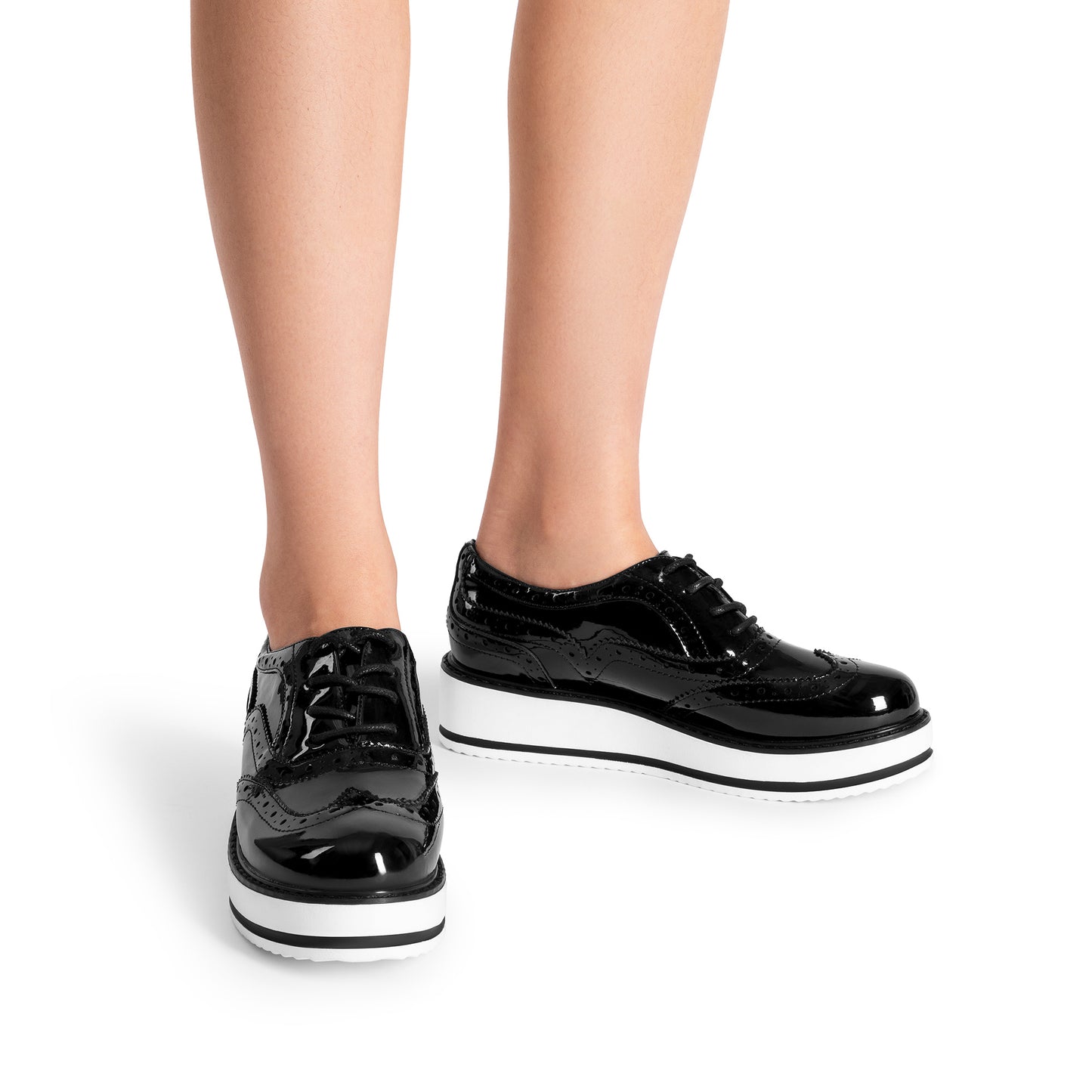 Fashion Casual Lace Up Wingtips Shoes for All Season by Dream Pair