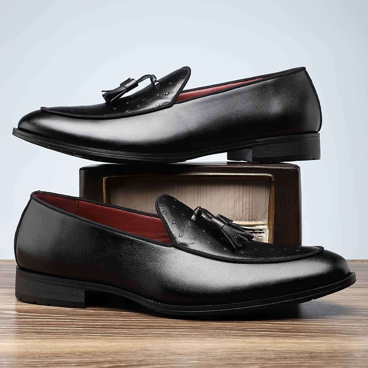 Slip-on Loafers Pointed Toe Rubber Sole for Men
